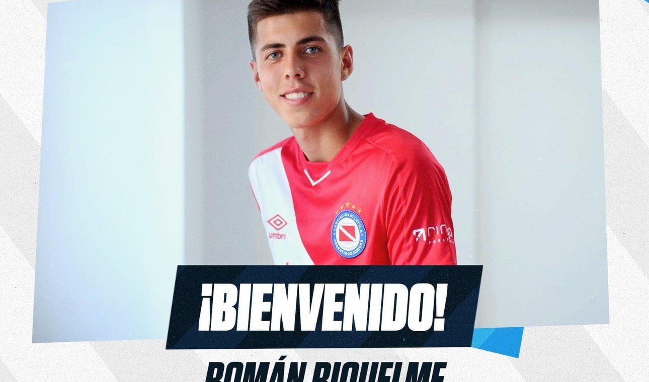 Lo llamaron a Román: Brown incorporó a Riquelme