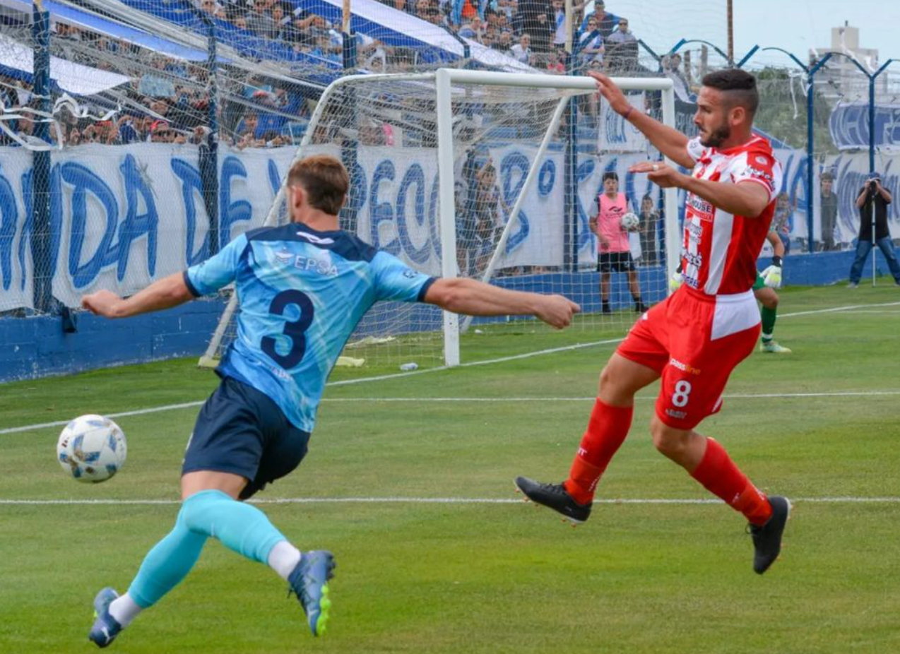 Como local, Brown empató en 1 ante Talleres de Remedios de Escalada