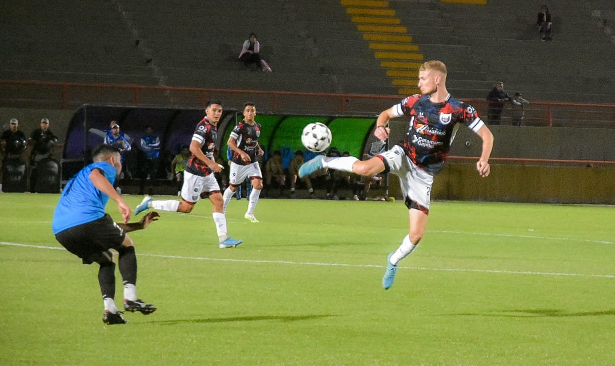 Felissia llega a Bolívar