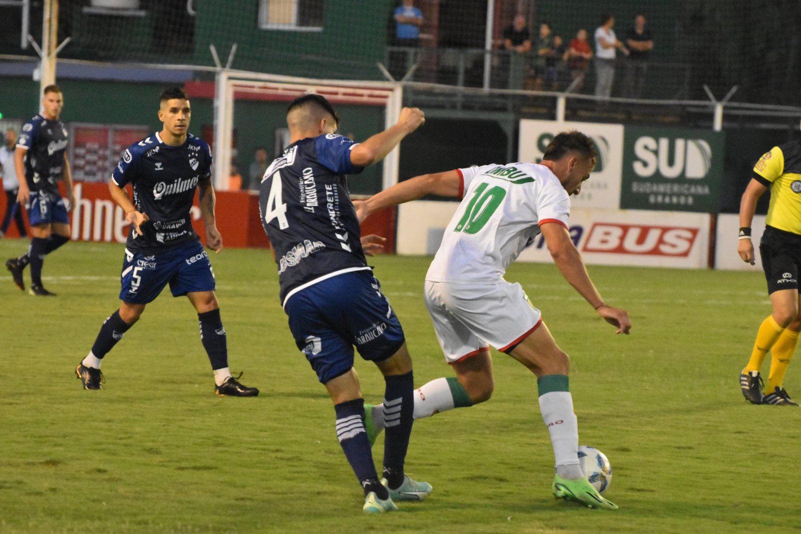 Agónico empate de Agropecuario ante el puntero