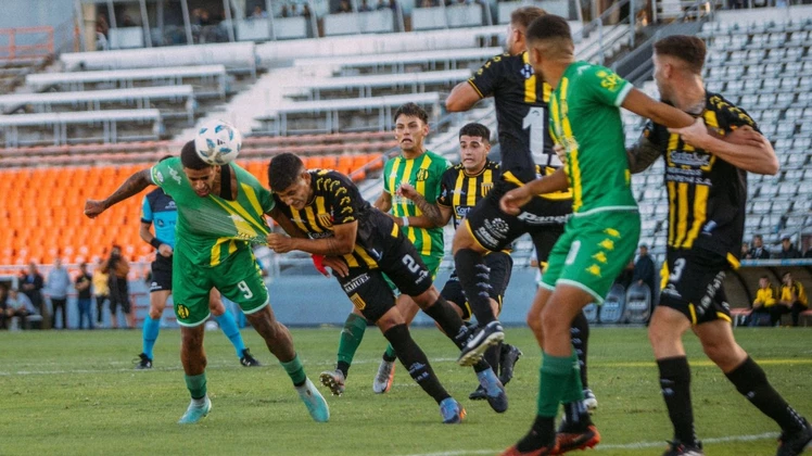 Aburrieron en Mardel: Aldosivi y Almirante Brown repartieron puntos