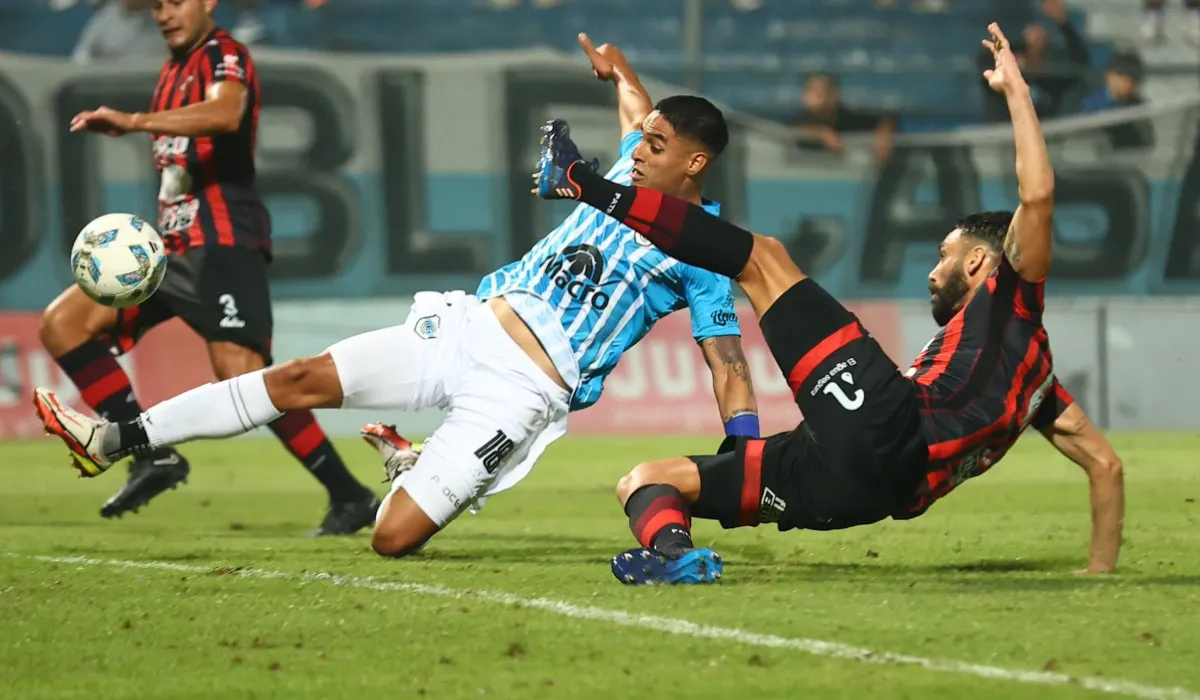 Gimnasia empató ante Patronato porque regaló un tiempo