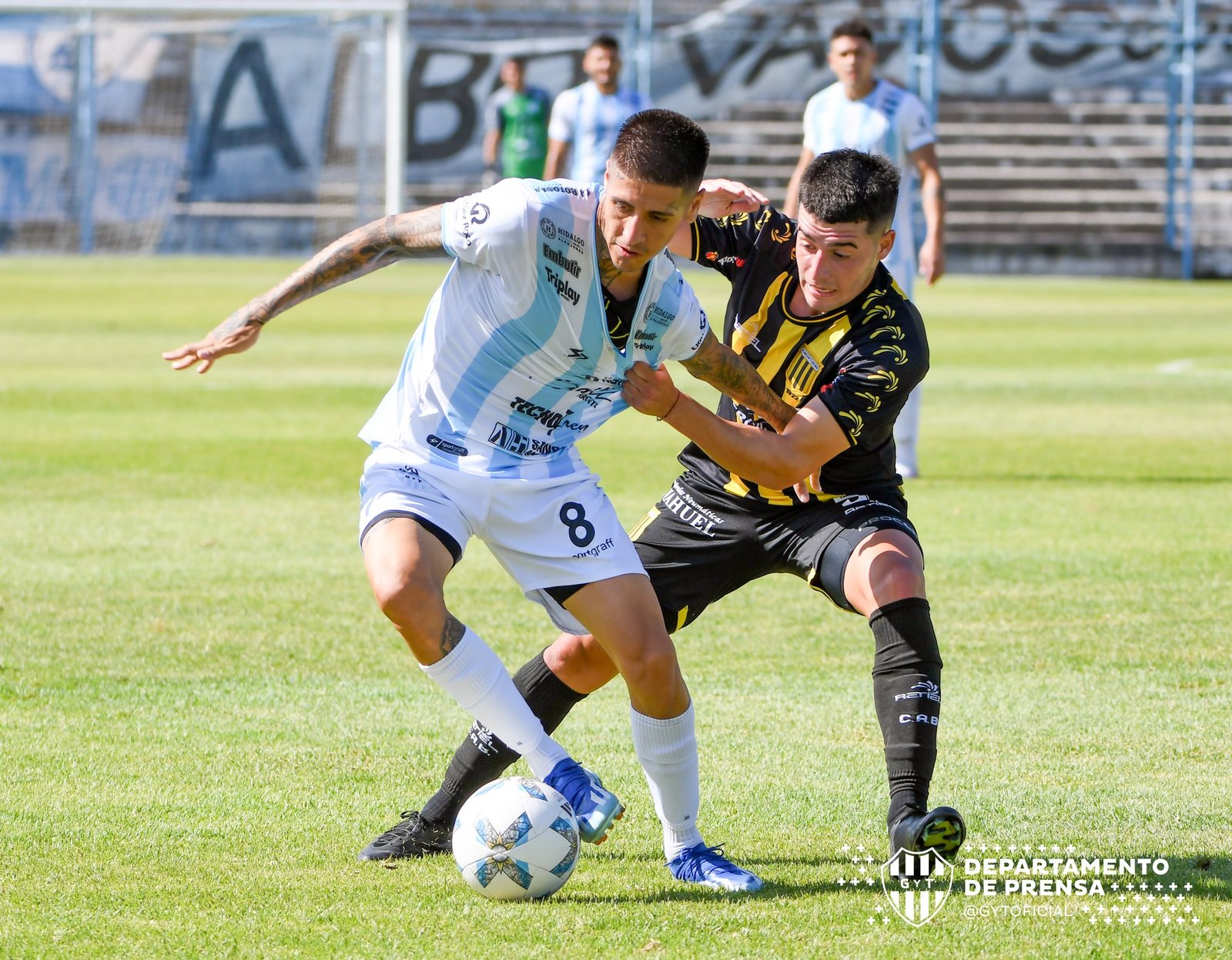 Gimnasia igualó con Almirante y salvó el invicto
