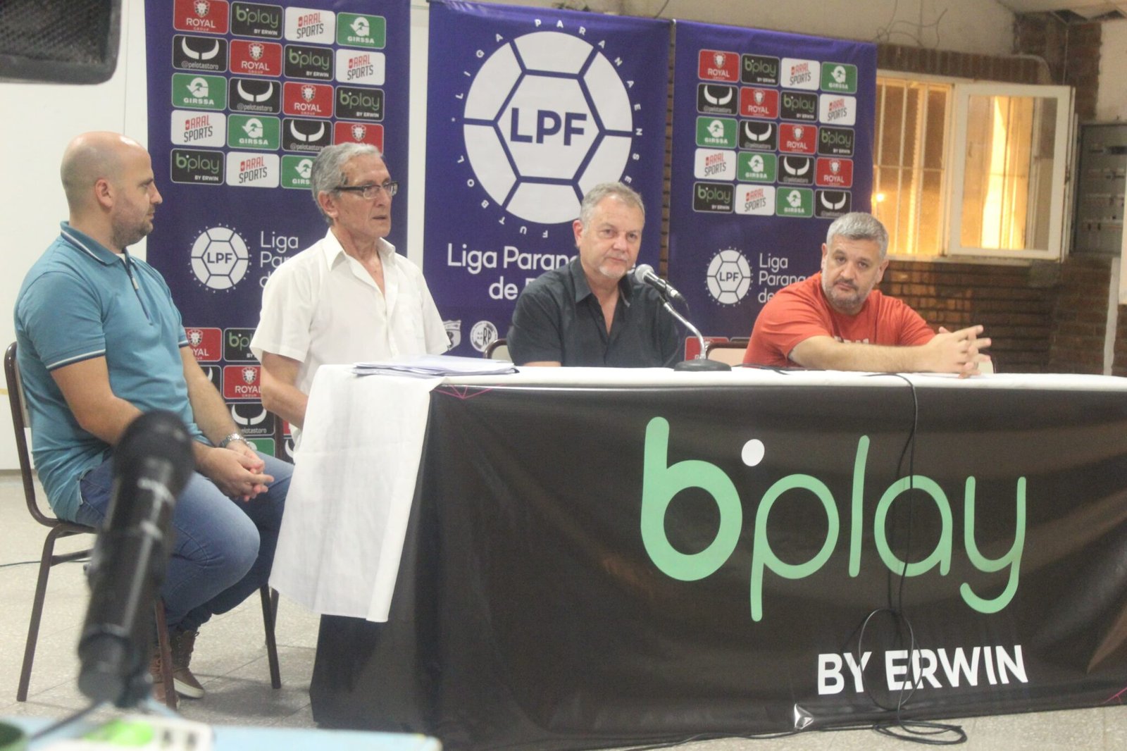 Schneider reelecto en la Liga Paranaense