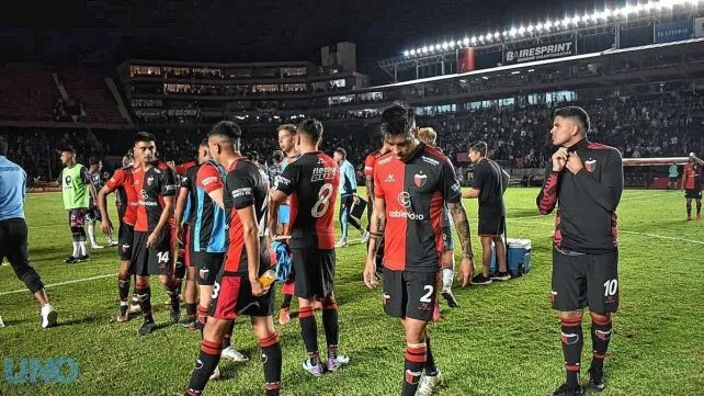 Colón igualó en cero con Temperley