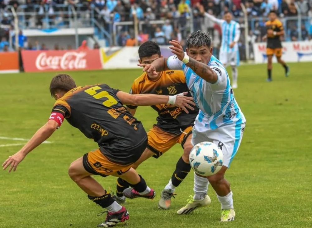 Gimnasia y Tiro le ganó a Mitre (SE), se acercó a la punta y mantuvo el invicto en casa