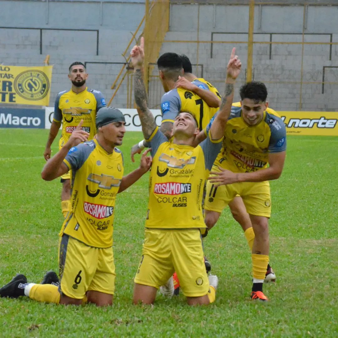 Crucero del Norte venció 2 a 0 a Sol de América y se acomodó dentro de los puestos clasificatorios en busca del ascenso
