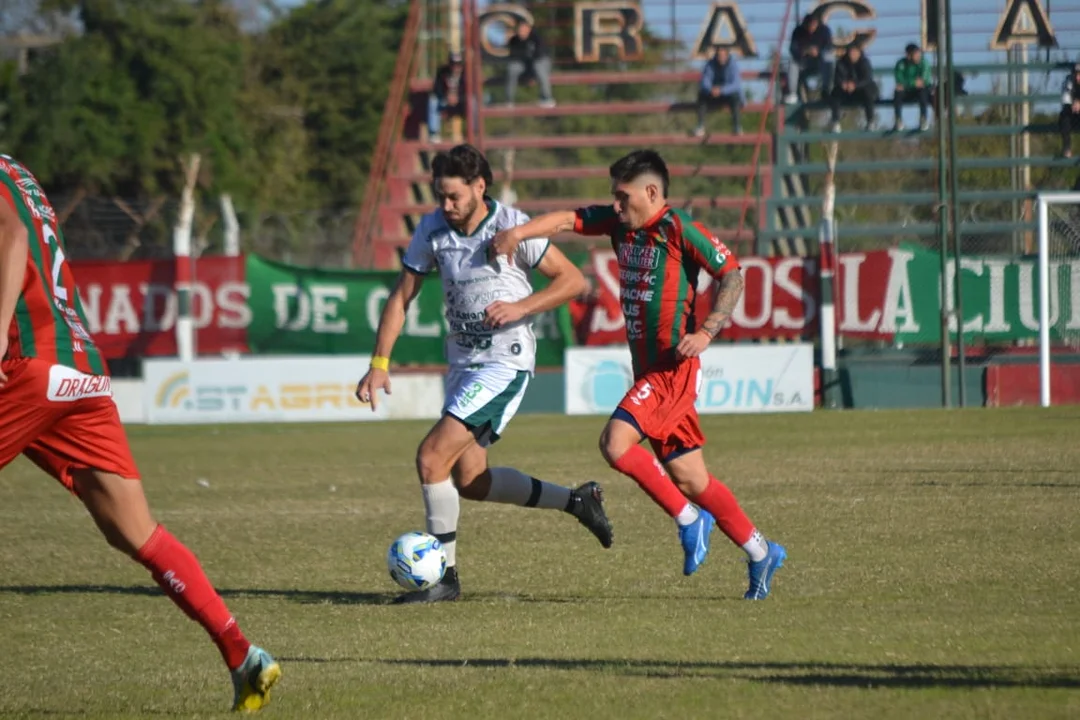 Sportivo Belgrano empató sin goles en Las Parejas y pierde terreno en la tabla