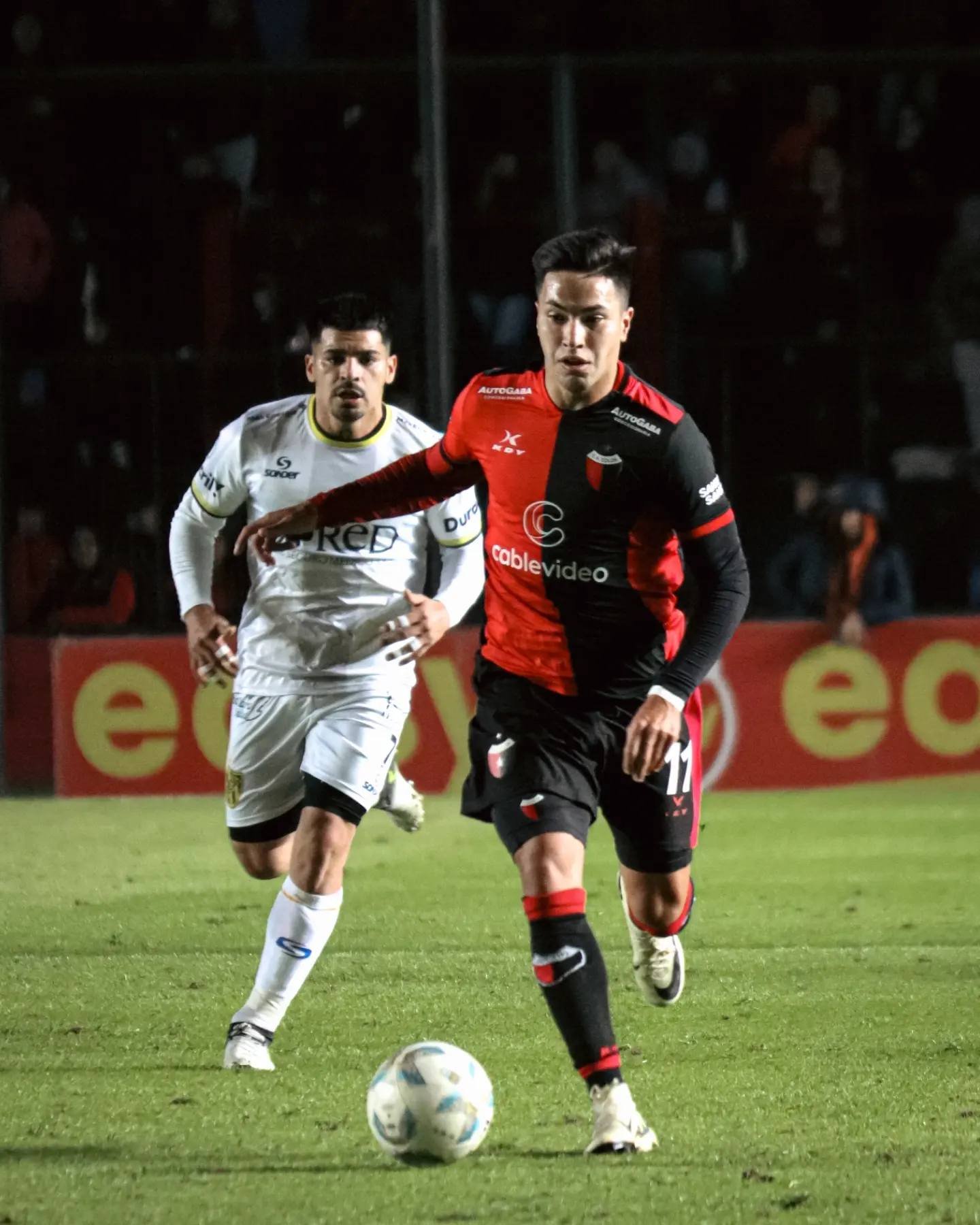 Colón cede el liderato tras igualar en casa ante Atlanta