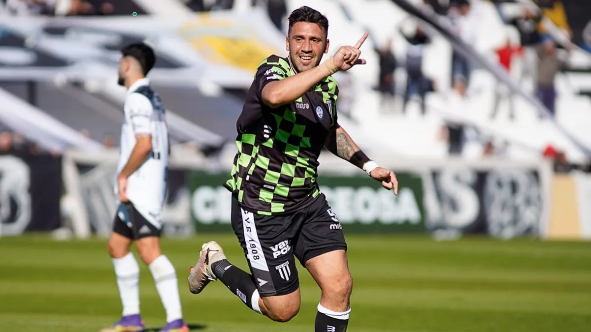 El Mensana superó a For Ever y no detiene su marcha