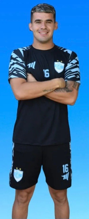 Leonel López