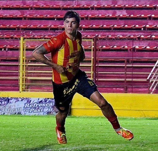 Renzo Agustín Arzamendia
