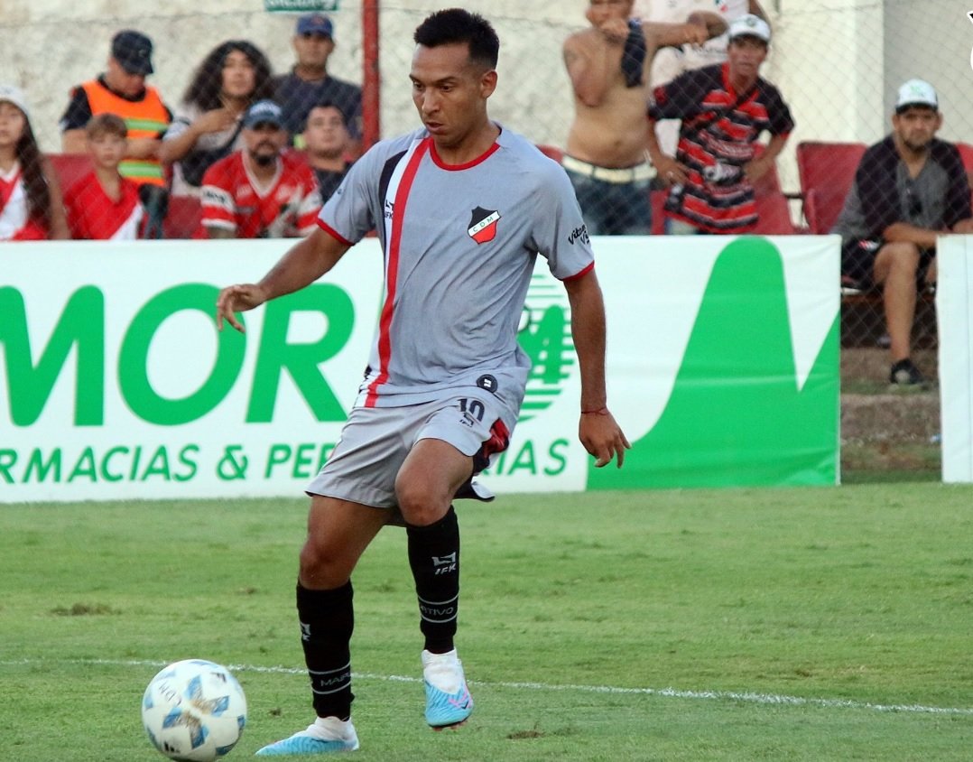 El Negro sigue sumando incorporaciones