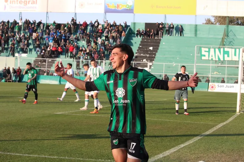 ¡Pasó de todo!: San Martín y una victoria de infarto que lo deja en la cima de la Primera Nacional