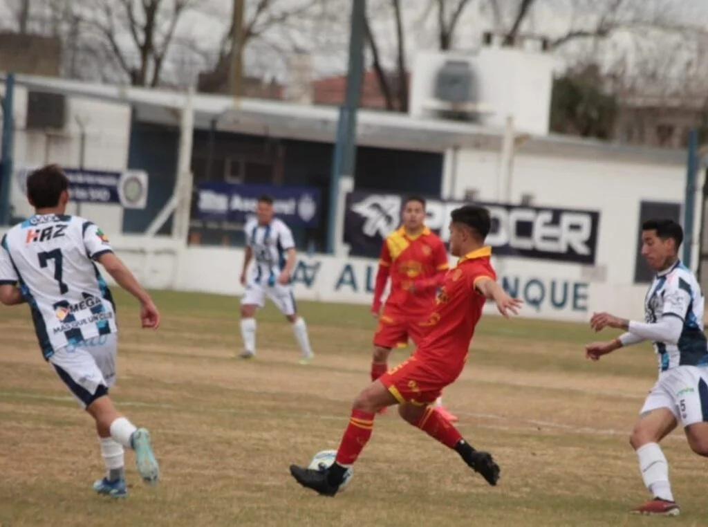 Sin diferencias entre El Linqueño y Sarmiento