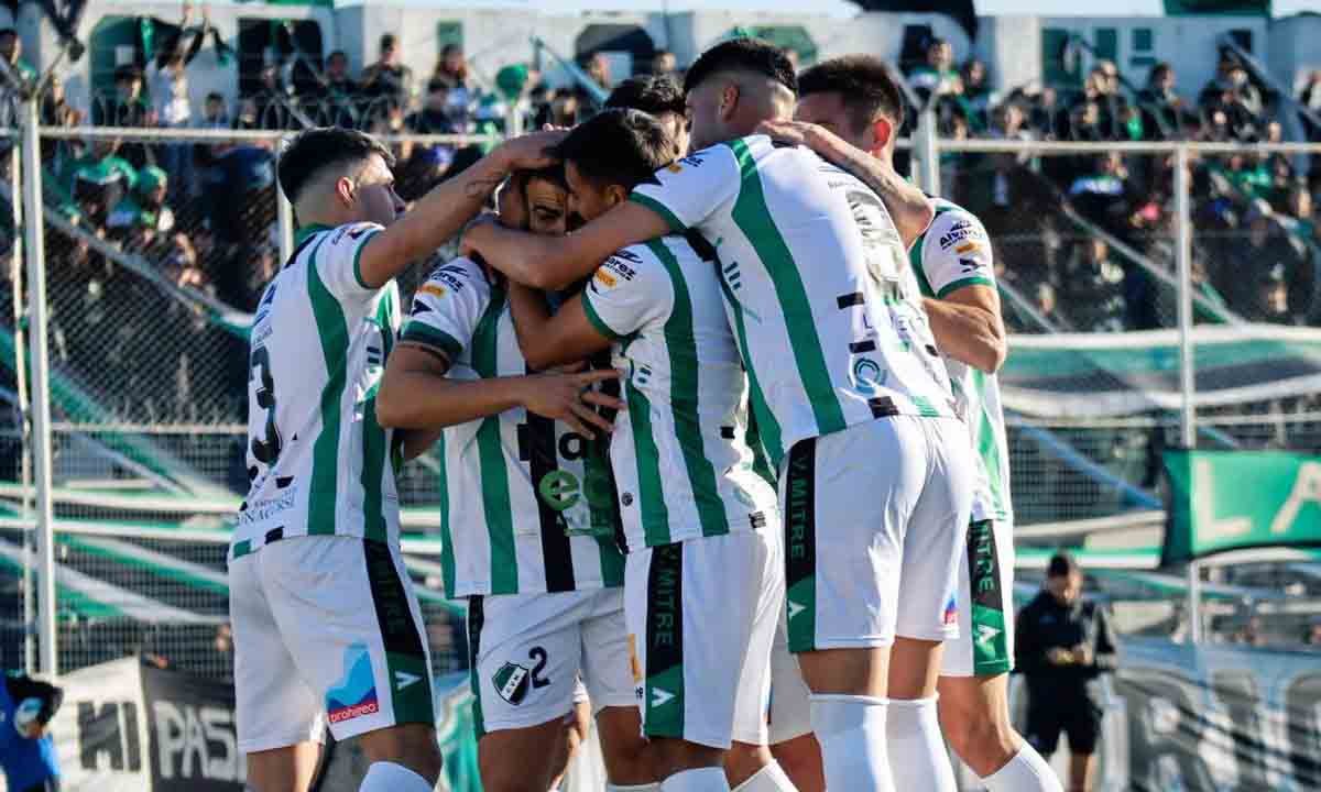 Villa Mitre ganó como local y quedó en segunda posición