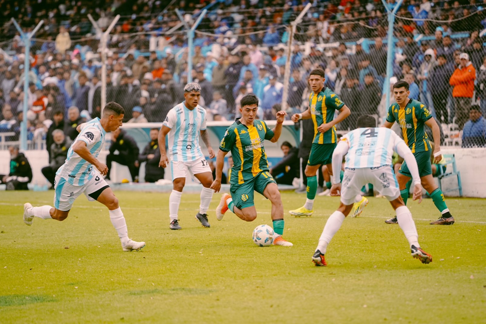 Aldosivi cayó en Salta contra Gimnasia y perdió la punta del campeonato