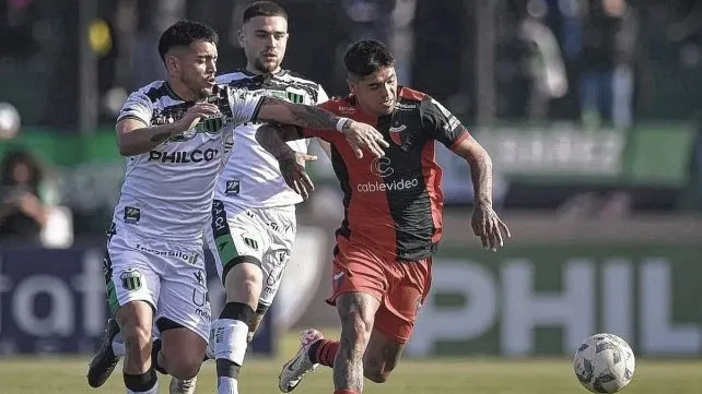 Colón perdió ante Chicago y sigue hundiéndose en su propio océano