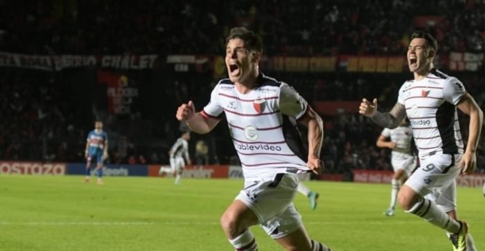 Colón derrotó a Deportivo Morón por la mínima en Santa Fe