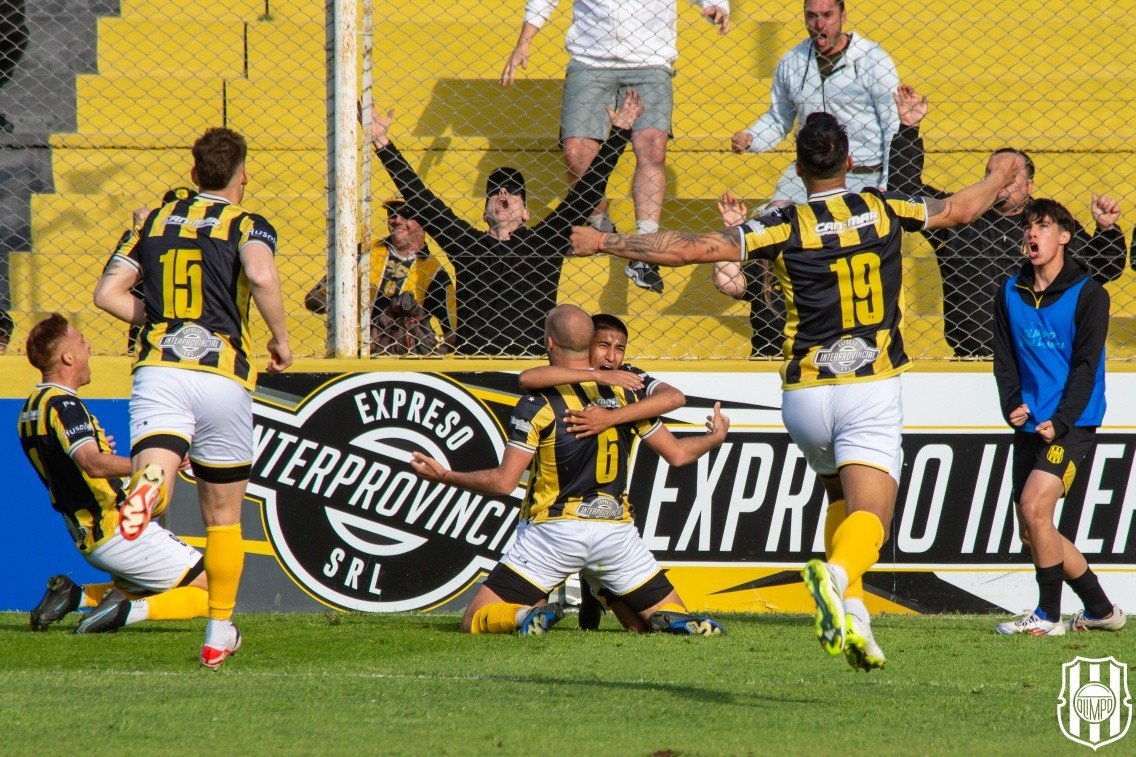 No me bajo nada: Olimpo remontó la serie ante el 9 de Julio y se anima a soñar