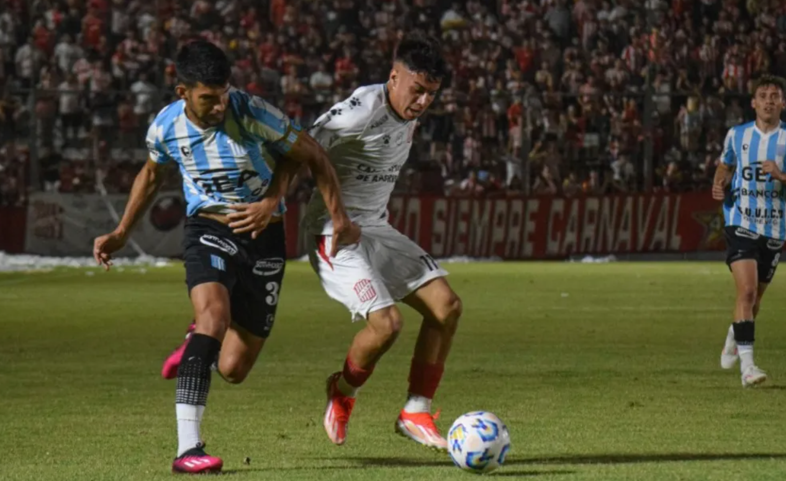 Cirujeada Académica: Racing de Córdoba se lo empató a San Martín en Tucumán en un final de locos