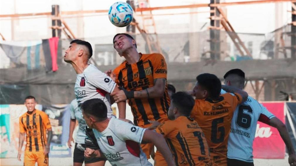 Mitre empató de visitante y se la juega en la última fecha