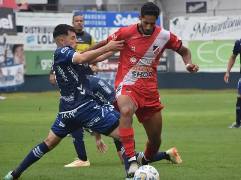 Deportivo Maipú cayó por goleada en su visita a Quilmes