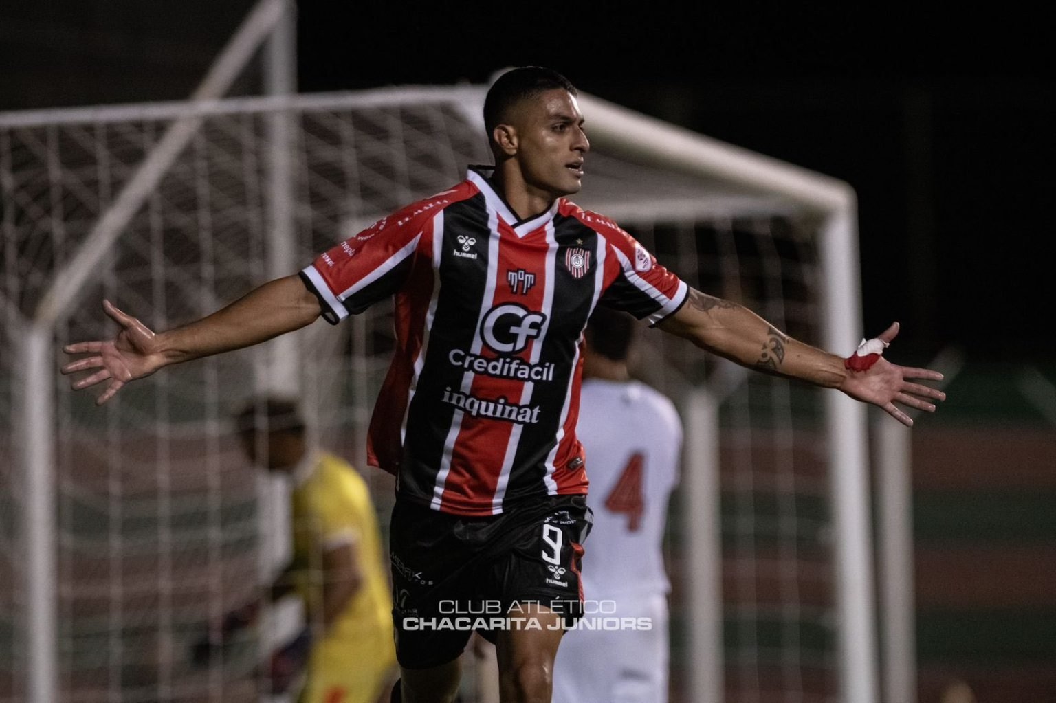 Agropecuario cayó en su debut en Carlos Casares ante Chacarita
