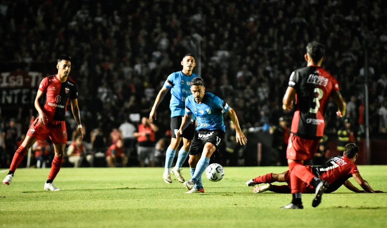 Colón y un debut con sabor a poco: empató 0 a 0 ante Temperley por la Primera Nacional