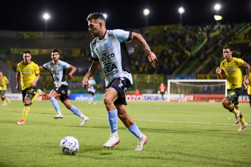 Defensa fue mucho para Racing (C), que se despidió de la Copa Argentina