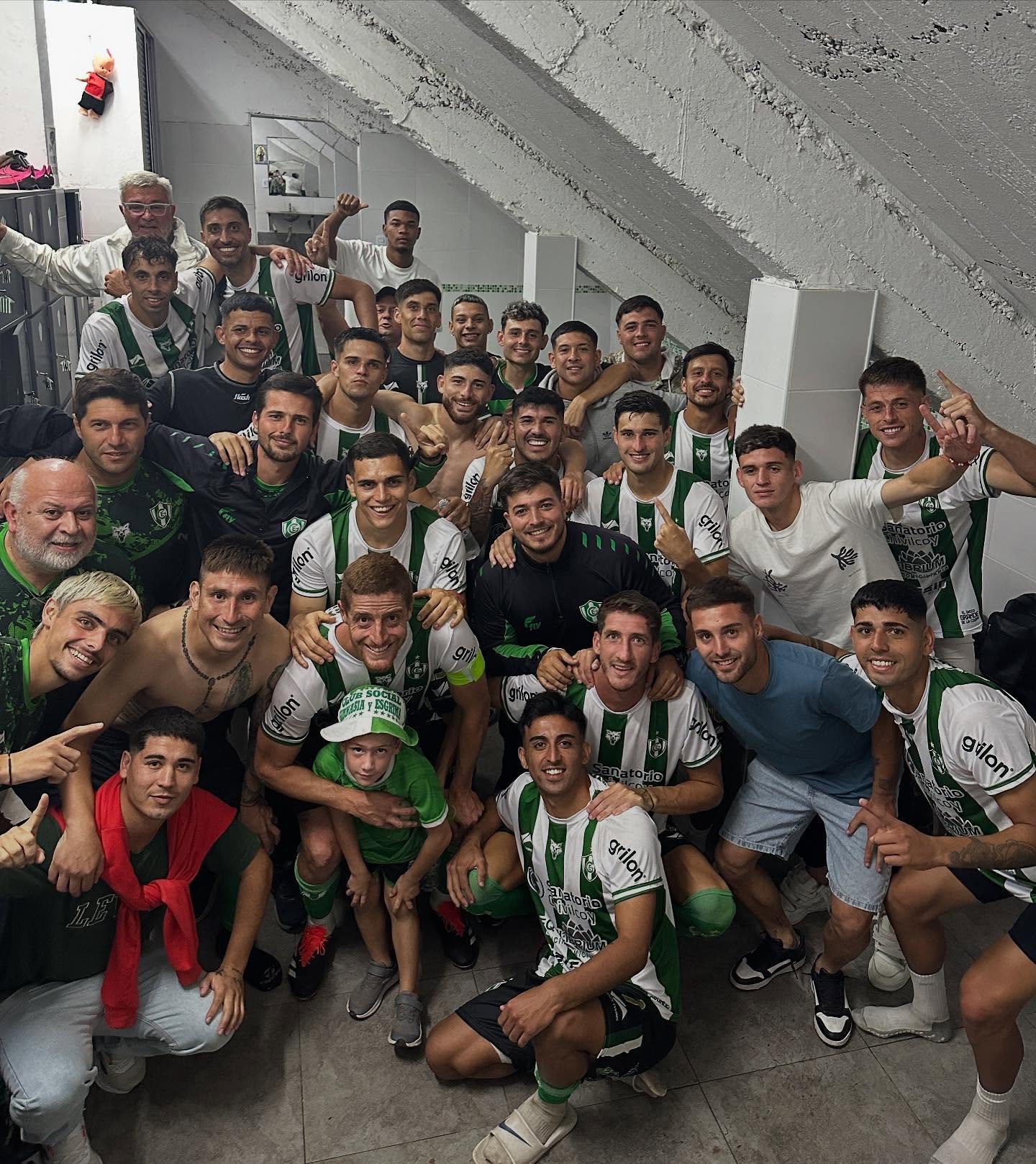 Gimnasia festejó a lo grande su debut en el Federal: venció a Independiente en el clásico de Chivilcoy