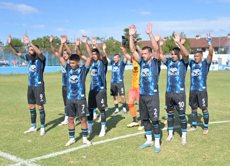 Gimnasia de Jujuy derrotó 3 a 0 a Defensores Unidos
