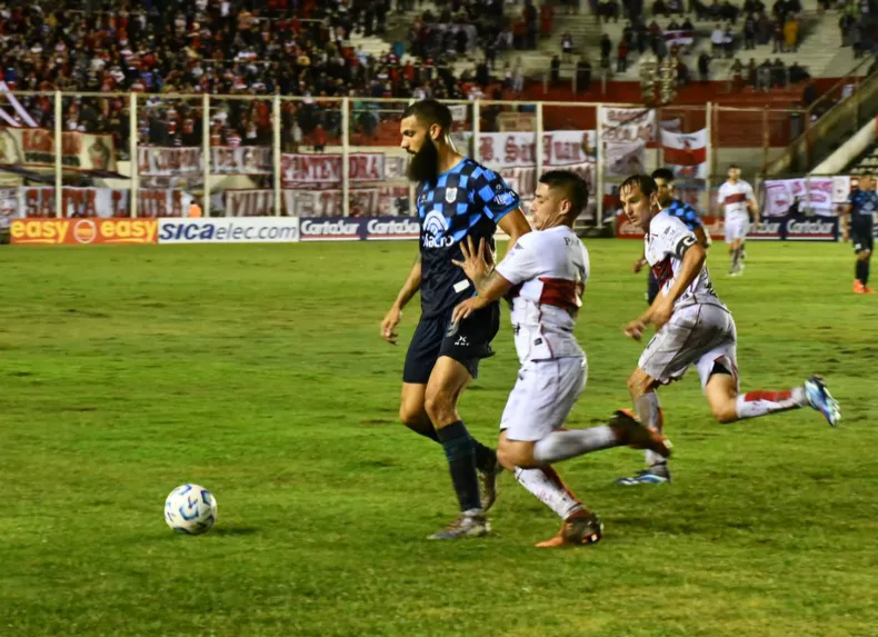 Gimnasia de Jujuy sigue invicto: sacó un punto de visitante frente a Morón