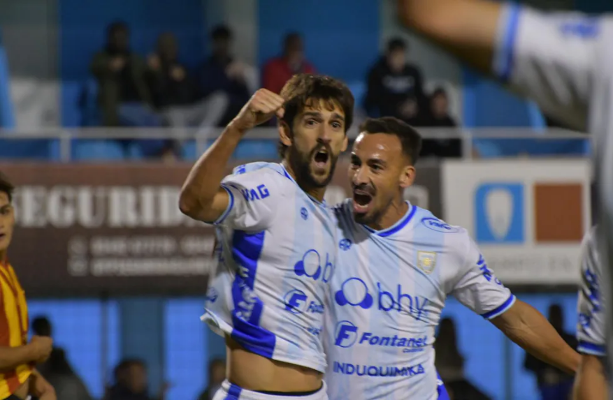 Noche caliente en Rafaela: la Crema lo dio vuelta y festejó ante Sarmiento