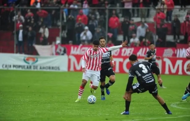 A mano en la Ciudadela: San Martín y All Boys repartieron puntos