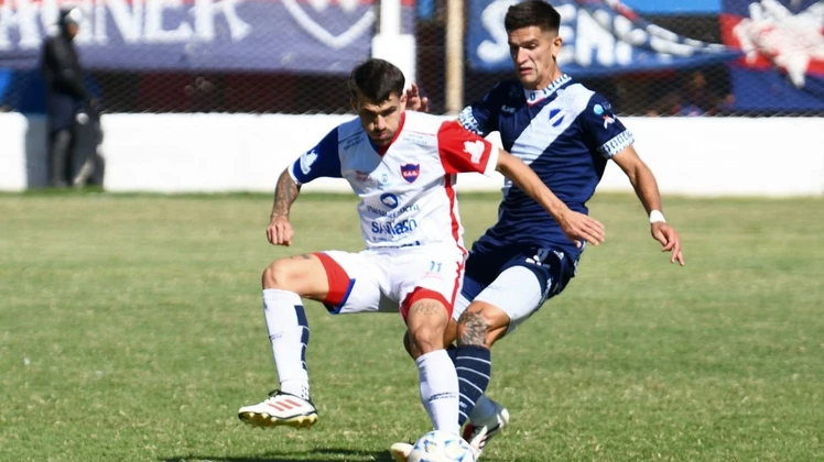 Agónico empate de Alvarado en La Isla