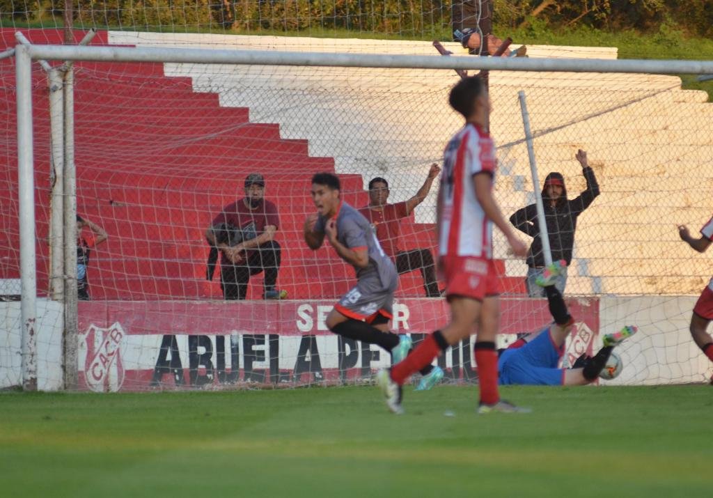 Otro golpe para San Martín de Mendoza: perdió con Costa Brava y lleva cuatro derrotas en fila