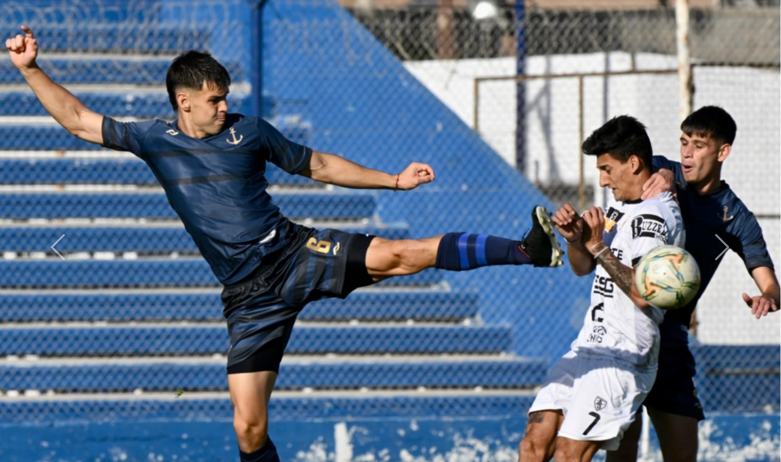 Goleada y tres puntos a Tandil: Santamarina aplastó a Brown en su visita a Madryn