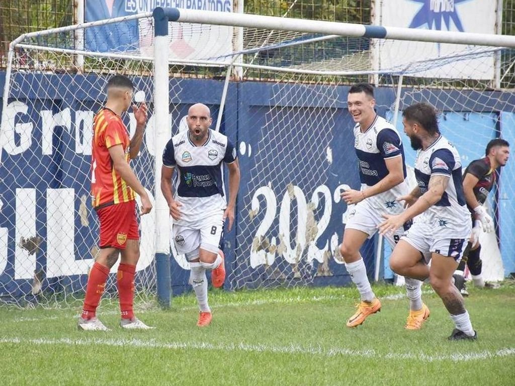 Goleada Franjeada en Formosa que dejó sin DT a Boca Unidos