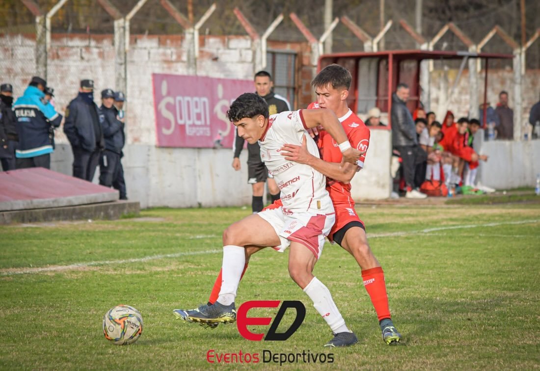 Independiente volvió al triunfo ante 9 de Julio y se afianza