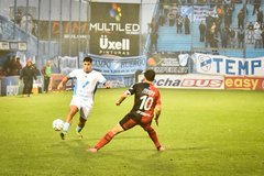 Colón cayó nuevamente ante Temperley y la crisis vuelve a ser una herida dolorosa