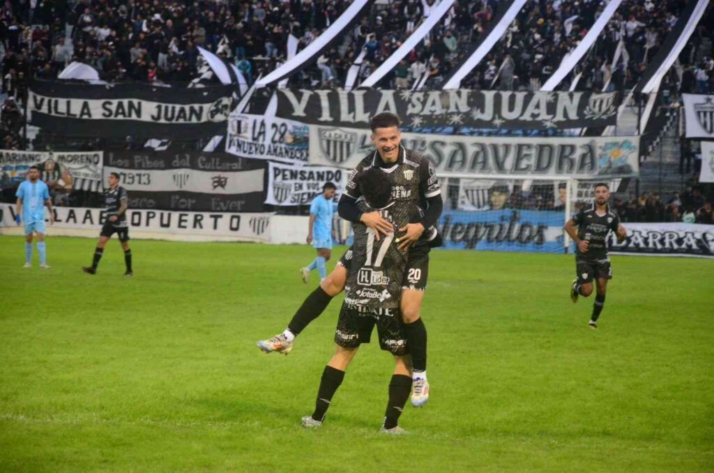 Chaco For Ever hundió al CADU y se prende en la pelea