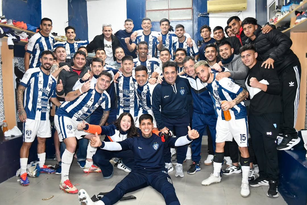 Sarmiento de La Banda le ganó a Boca Unidos y regresó a la cima