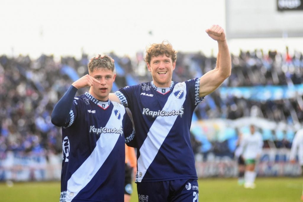 Alvarado goleó a Ferro en un duelo clave por la permanencia