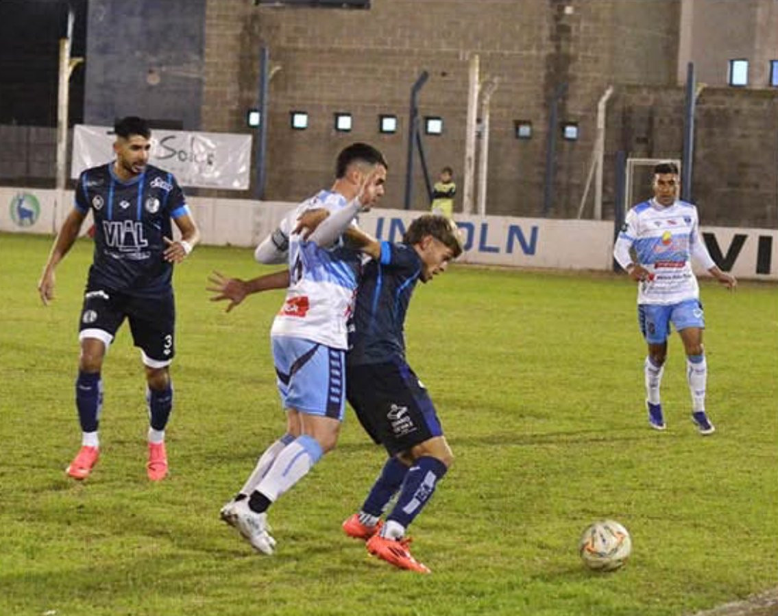 Empate con sabor amargo para El Linqueño y Gimnasia de Concepción del Uruguay