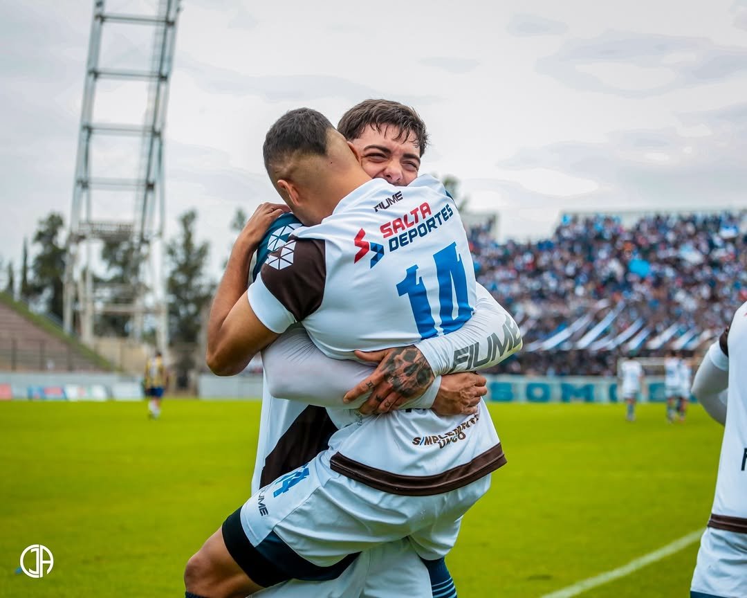 Santa clasificación: Antoniana venció a Mitre y vuela a la siguiente fase