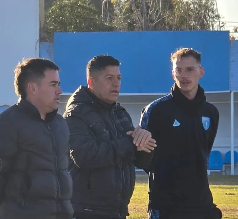 En crisis y sin DT: Pablo Jofré se fue de Gutiérrez