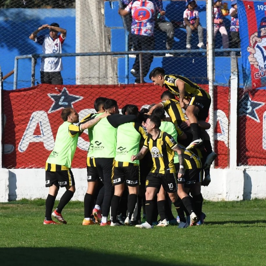 Deportivo Madryn se lo dio vuelta a Güemes a domicilio y es el nuevo líder de su zona