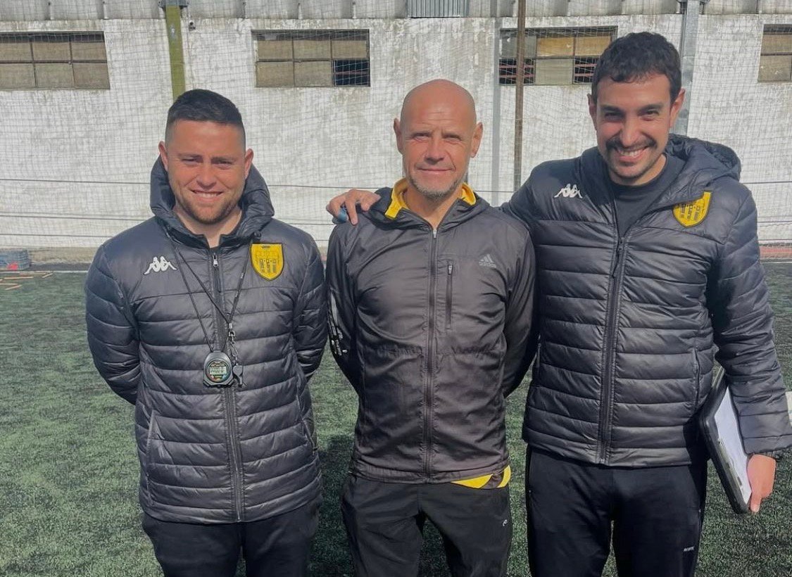 Duilio Botella regresa como DT de Santamarina