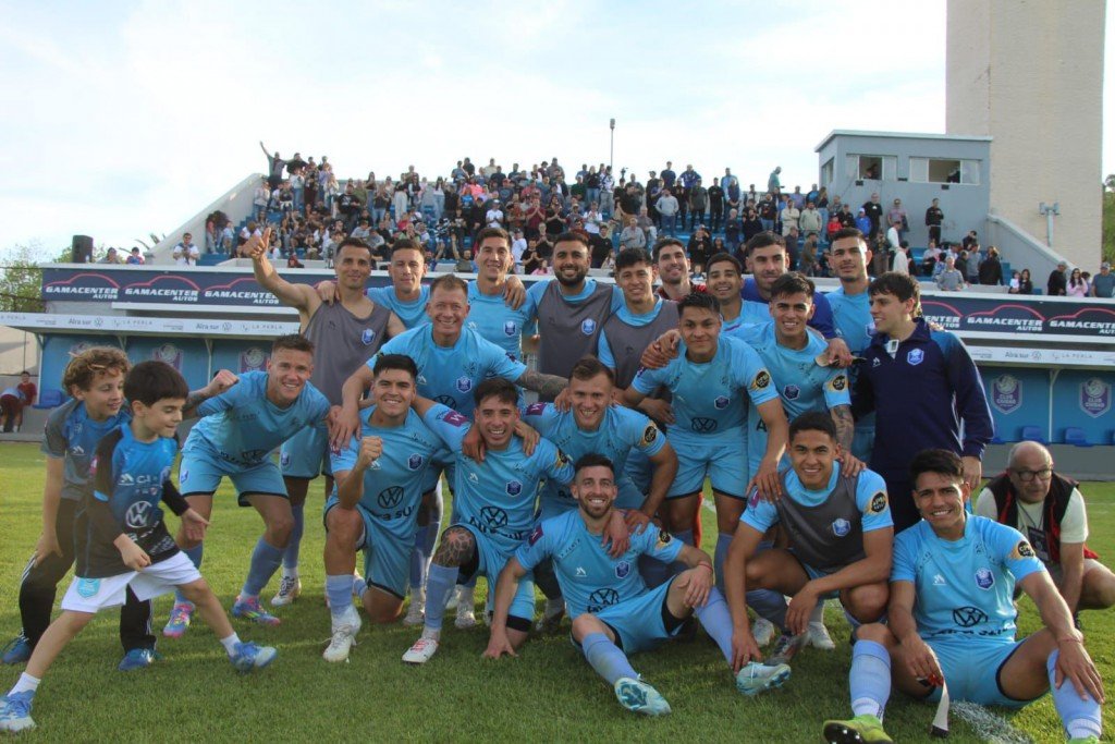 Fiesta celeste: Bolívar goleó a San Martín y está en semifinales